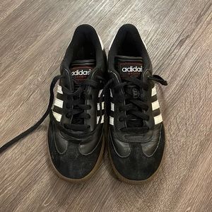 Hardly worn Adidas Samba shoes